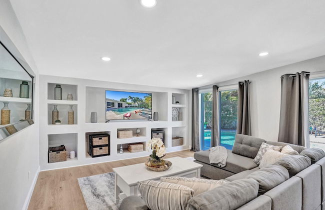 5BR with Heated Pool 5 min to Beach - Foto 24