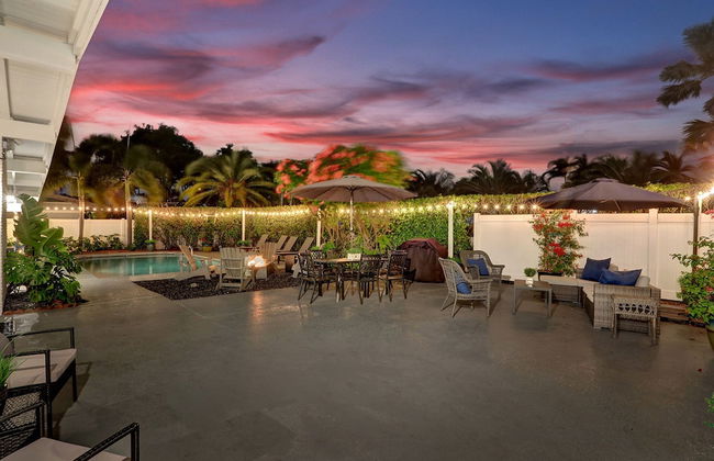 5BR with Heated Pool 5 min to Beach - Foto 1