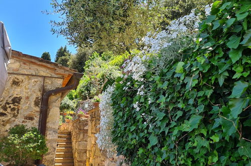 Foto 46 - La Terrazza, Historic Tuscan Stone Residence With Garden and Terrace in Cetona