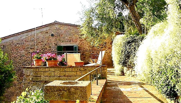 Photo 1 - La Terrazza, Historic Tuscan Stone Residence With Garden and Terrace in Cetona