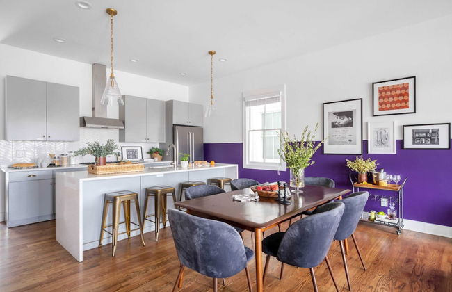 Musgraves & Twain by Avantstay 2 Unit Buyout w/ 8BR in Heart of Nashville - Photo 1
