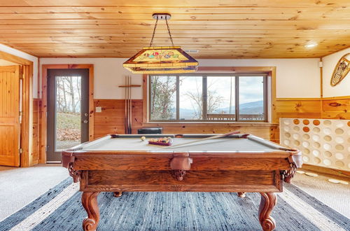 Photo 31 - Chestnut by Avantstay Mountain Cabin w/ Treetop Views, Hot Tub & Game Room