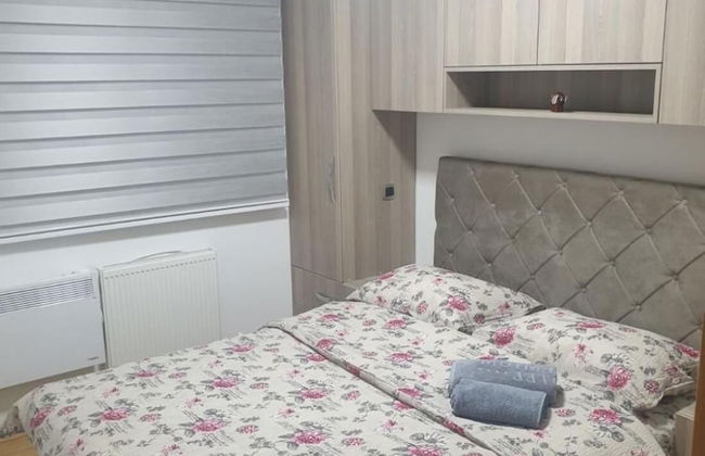 Apartman 1 Lux S V Istocno Sarajevo Lukavica Hilandarska Centar - Foto 11