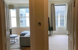 Photo 1 - Modern 2 Bedroom Apartment in Edinburgh