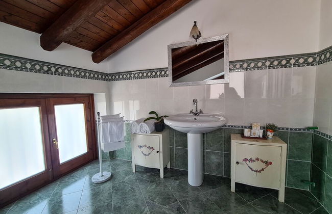 Etna Panoramic Villa With Swimming Pool - Photo 17