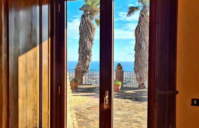 Etna Panoramic Villa With Swimming Pool - Photo 33