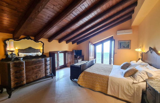 Etna Panoramic Villa With Swimming Pool - Photo 8