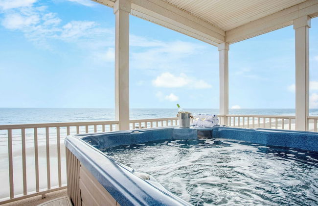 Poseidon By Avantstay On The Beach! Two Ocean Facing Balconies & Hot Tub - Foto 1