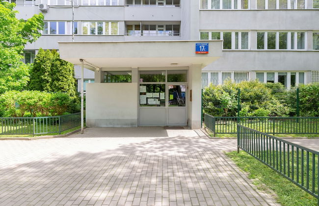 Apartment Popiełuszki Warsaw by Renters - Photo 54