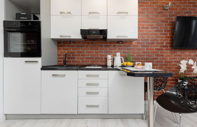 Apartment Popiełuszki Warsaw by Renters - Photo 21