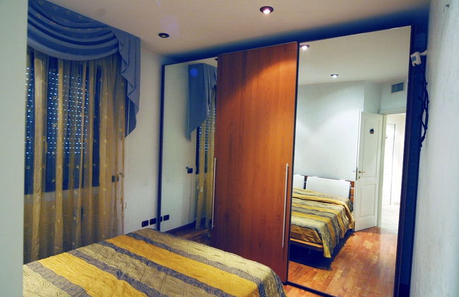 Roma Chic House - Luxury House 4 People - With 2 Bedrooms 2 Bathrooms - Foto 5