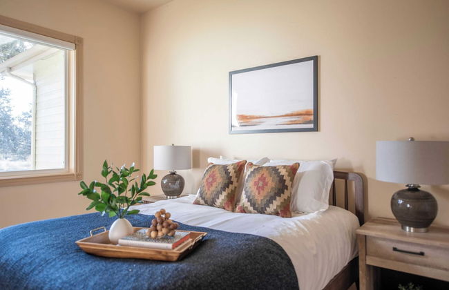 Powell by Avantstay Secluded Home Only 10 Mins From DT Bend w/ Hot Tub - Foto 19