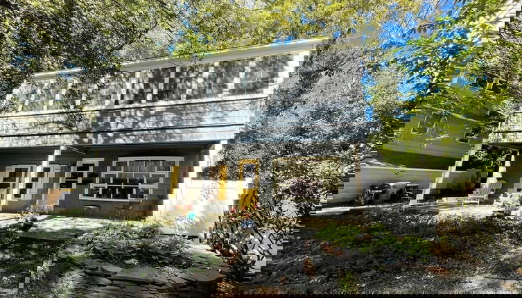Photo 1 - OAK Avenue 49