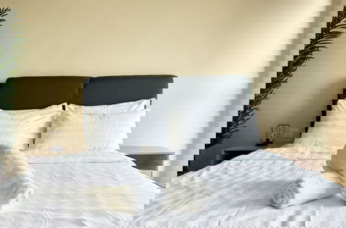 Photo 7 - Alinea Suites