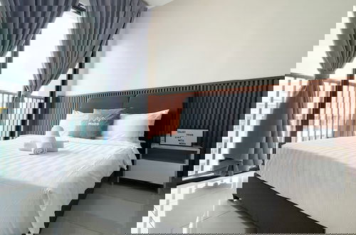 Photo 26 - Alinea Suites