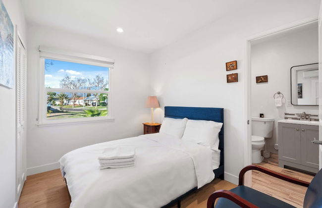 Cozy & Stylish Home Spacious, Fully Equipped Stay - Foto 4