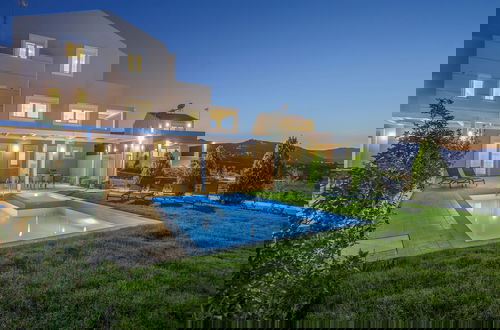 Foto 5 - Blue Hills Villas by Estia Red 2