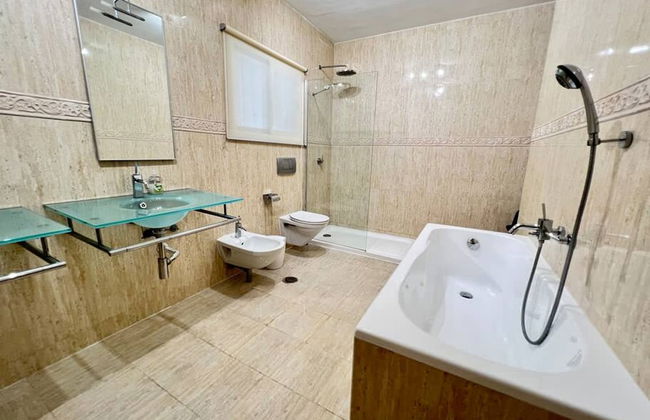 Beautiful Villa With Pool Scenic Views Sleeps 8 - Foto 25