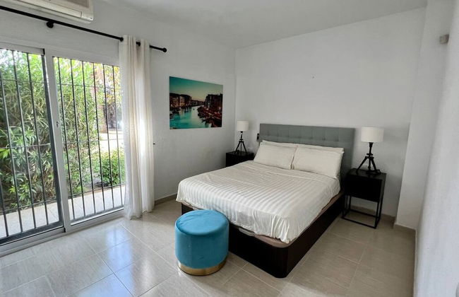Beautiful Villa With Pool Scenic Views Sleeps 8 - Foto 20