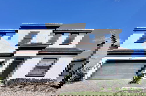 Foto 56 - Balmoral Resort-200kb 6 Bedroom Home by RedAwning