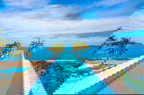 Foto 2 - Oceanfront 1BR With Balcony - Sea View Pools