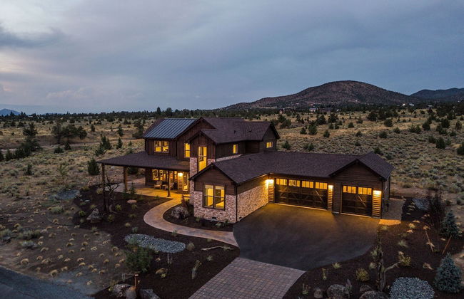 Clint by Avantstay Located Within The Brasada Ranch Community Golf Course Pool Hot Tub - Foto 22