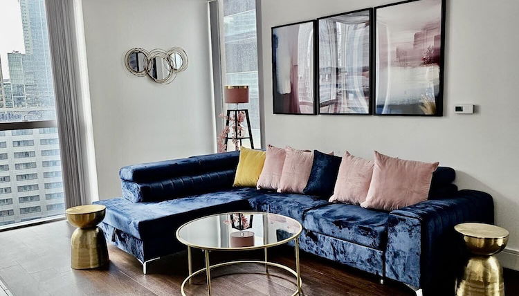 Foto 1 - Cozy London Apartment Canary Wharf