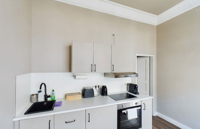 Art Apartments - Photo 47