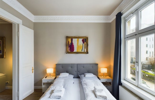 Art Apartments - Photo 45