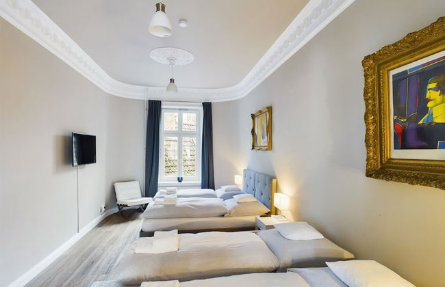 Art Apartments - Photo 51
