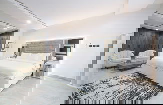 Photo 3 - 5blu Residence