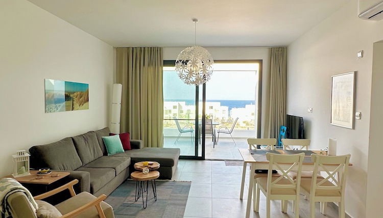 Photo 1 - Cosy Apartment With Scenic Terrace Views