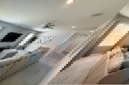 Foto 15 - Upstay - Modern Family Home w Pool Solara Resort
