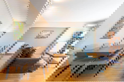 Foto 7 - Petralona Dazzling top Floor 2BD AP