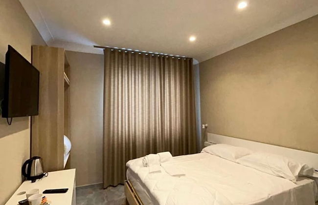 Business house - Photo 1