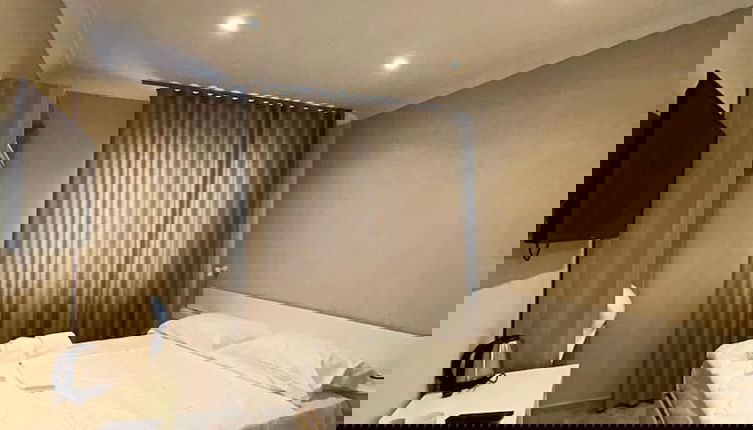 Foto 1 - Business house