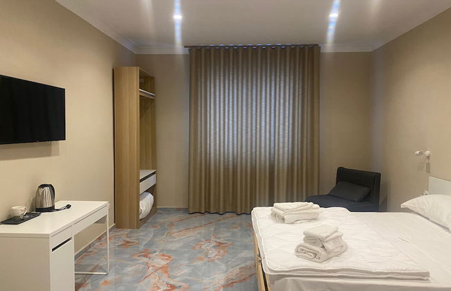 Business house - Photo 3