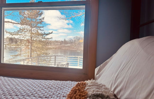 Little Loch 2 Bedroom Home by RedAwning - Photo 3
