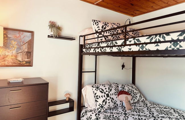Little Loch 2 Bedroom Home by RedAwning - Photo 4