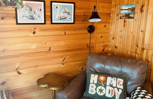 Little Loch 2 Bedroom Home by RedAwning - Photo 13
