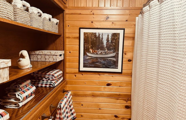 Little Loch 2 Bedroom Home by RedAwning - Photo 27