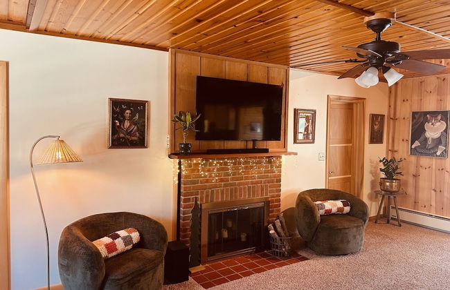 Little Loch 2 Bedroom Home by RedAwning - Photo 12
