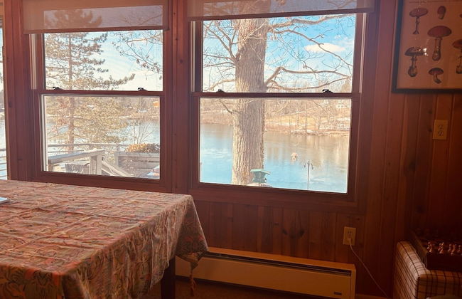 Little Loch 2 Bedroom Home by RedAwning - Photo 8