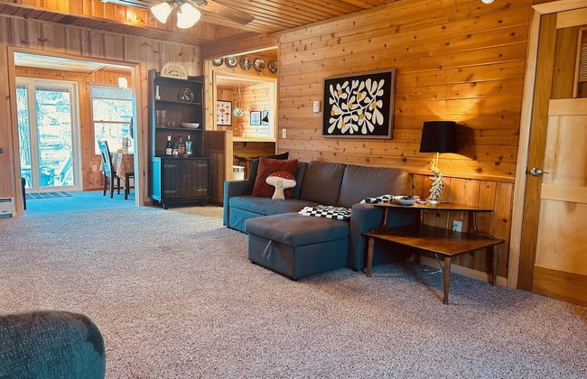 Little Loch 2 Bedroom Home by RedAwning - Photo 26