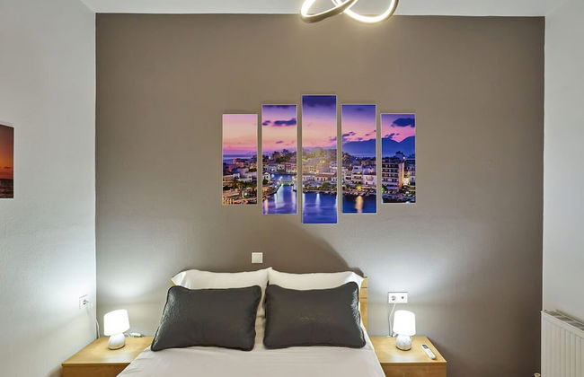 Middle Of Crete Apartment - Photo 15