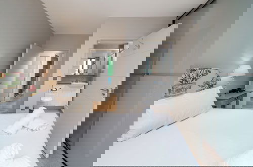 Foto 5 - Superb Artists Flat w Free Parking