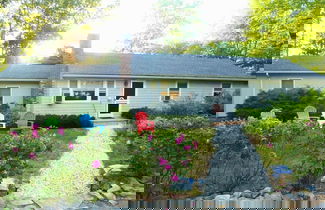 Foto 1 - Tranquil Tides Home for 8!