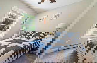 Photo 3 - Tranquil Tides Home for 8!
