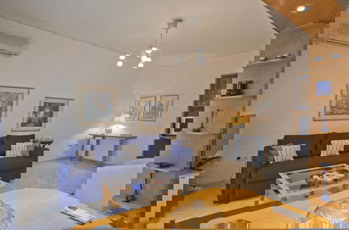Foto 3 - Blue Nest in Dafni With 1 Bedrooms and 1 Bathrooms