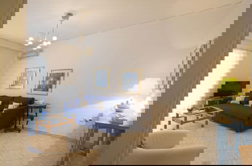 Foto 15 - Blue Nest in Dafni With 1 Bedrooms and 1 Bathrooms